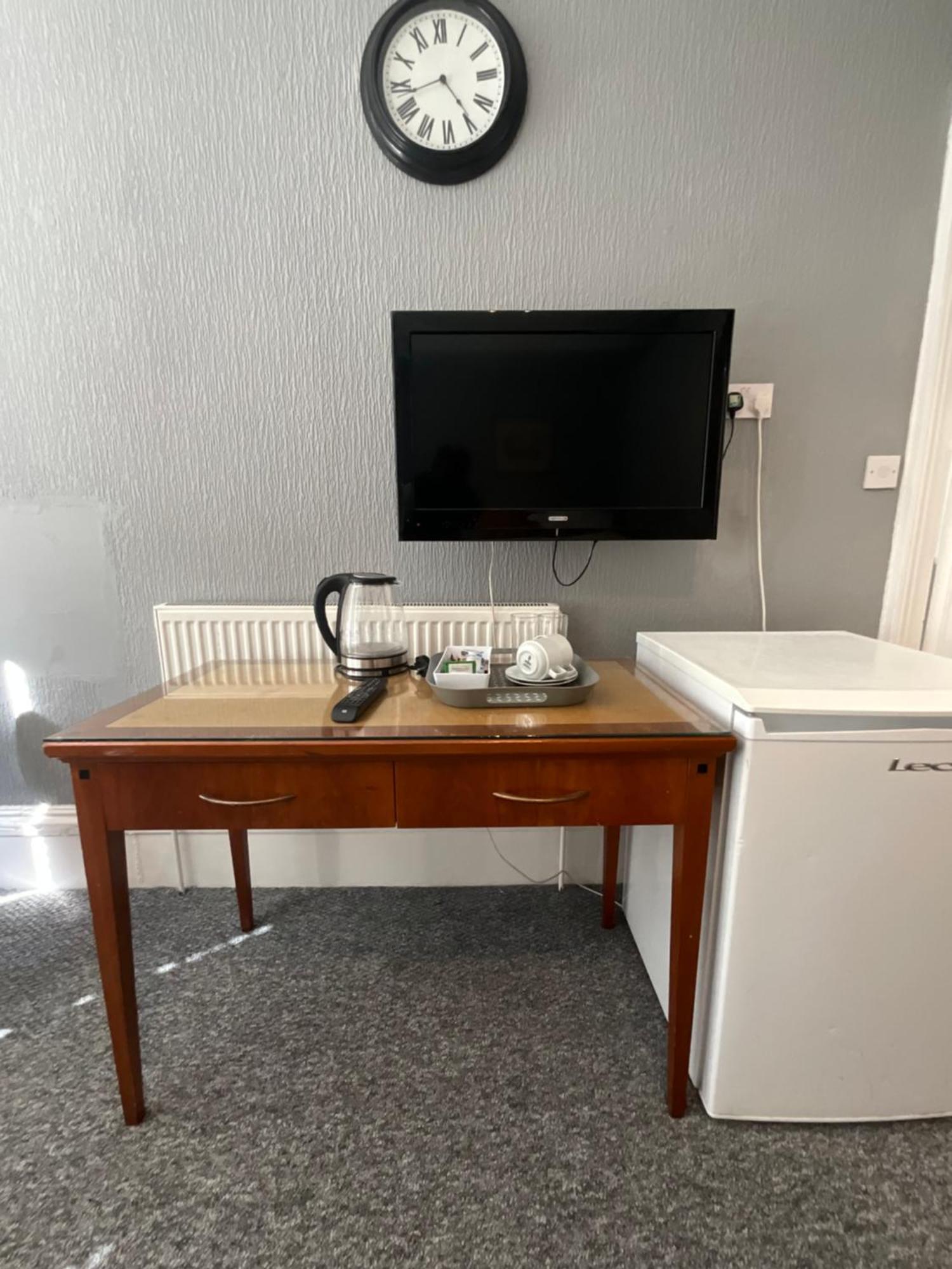 Sterling Lodge Hotel Eastbourne Bagian luar foto