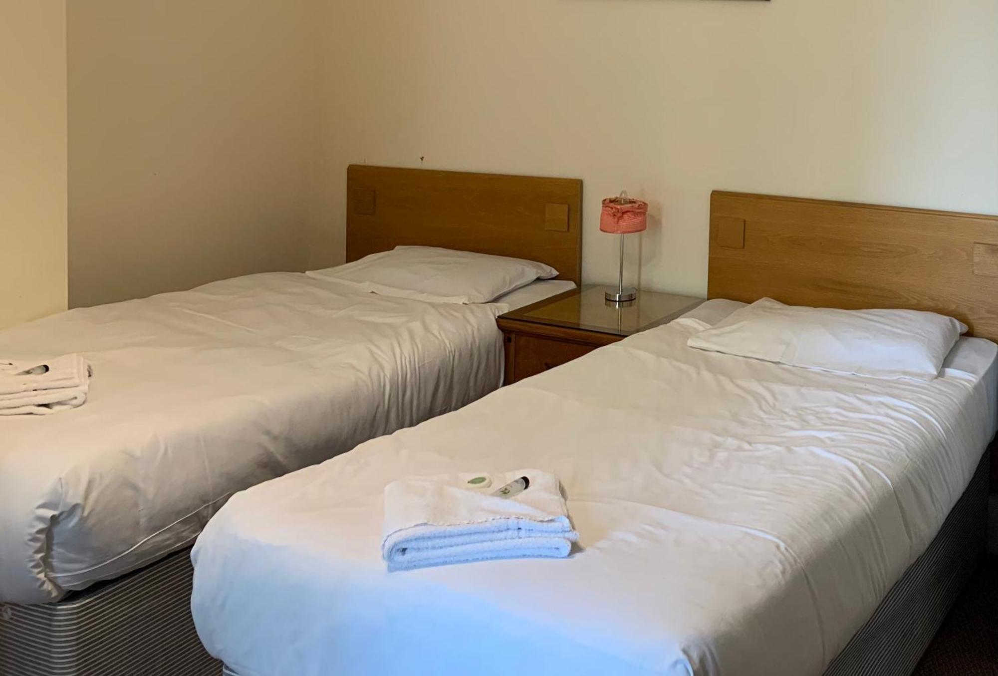 Sterling Lodge Hotel Eastbourne Bagian luar foto