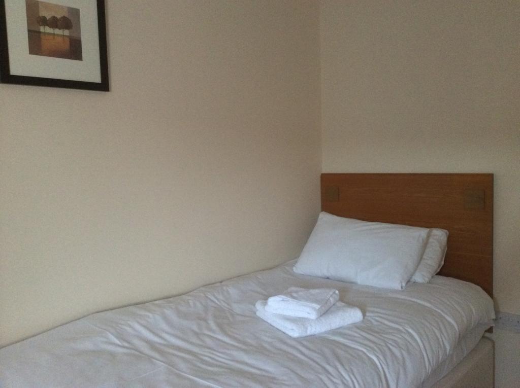 Sterling Lodge Hotel Eastbourne Ruang foto